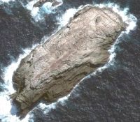 An small islet in the Bounty Island group.  Quickbird imagery (c) DigitalGlobe.