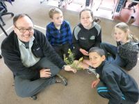 Rob Tate and students from Whataroa School