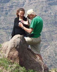 Aurora Gaxiola and Peter Williams in the Andes discussing weeds. Image - Ian Dickie