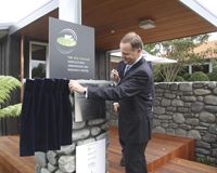 The Rt. Hon. John Key, Prime Minister, opening the New Zealand Agricultural Greenhouse Gas Research Centre.  Image – AgResearch.